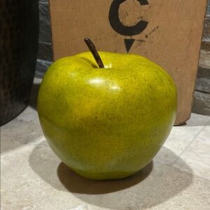 FLORA BUNDA Big Green Apple